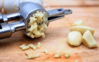 Knoblauch gegen Würmer